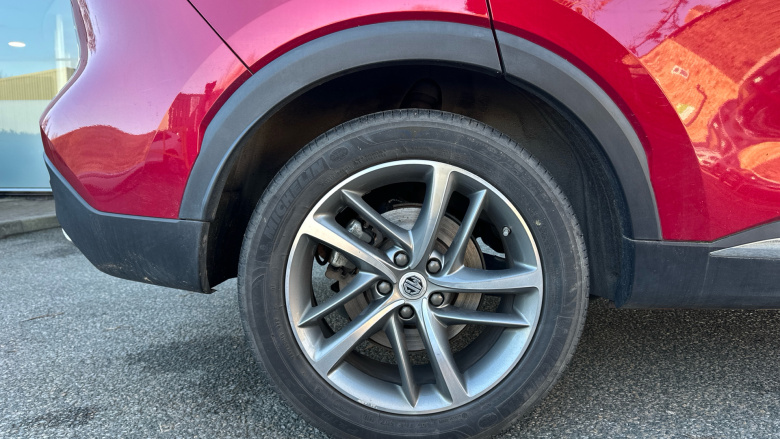 MG Hs 1.5 T-GDI Exclusive 5dr Petrol Hatchback